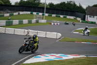enduro-digital-images;event-digital-images;eventdigitalimages;mallory-park;mallory-park-photographs;mallory-park-trackday;mallory-park-trackday-photographs;no-limits-trackdays;peter-wileman-photography;racing-digital-images;trackday-digital-images;trackday-photos